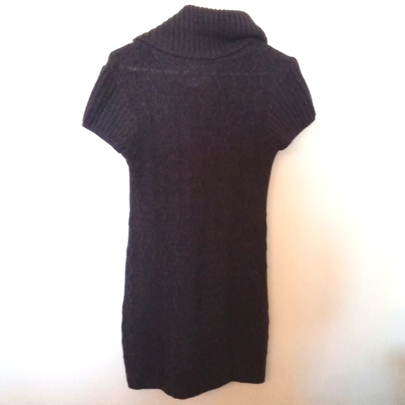 La Classe Couture Short Sleeve Cowl Neckline Sweater Dress - Picture 6 of 8